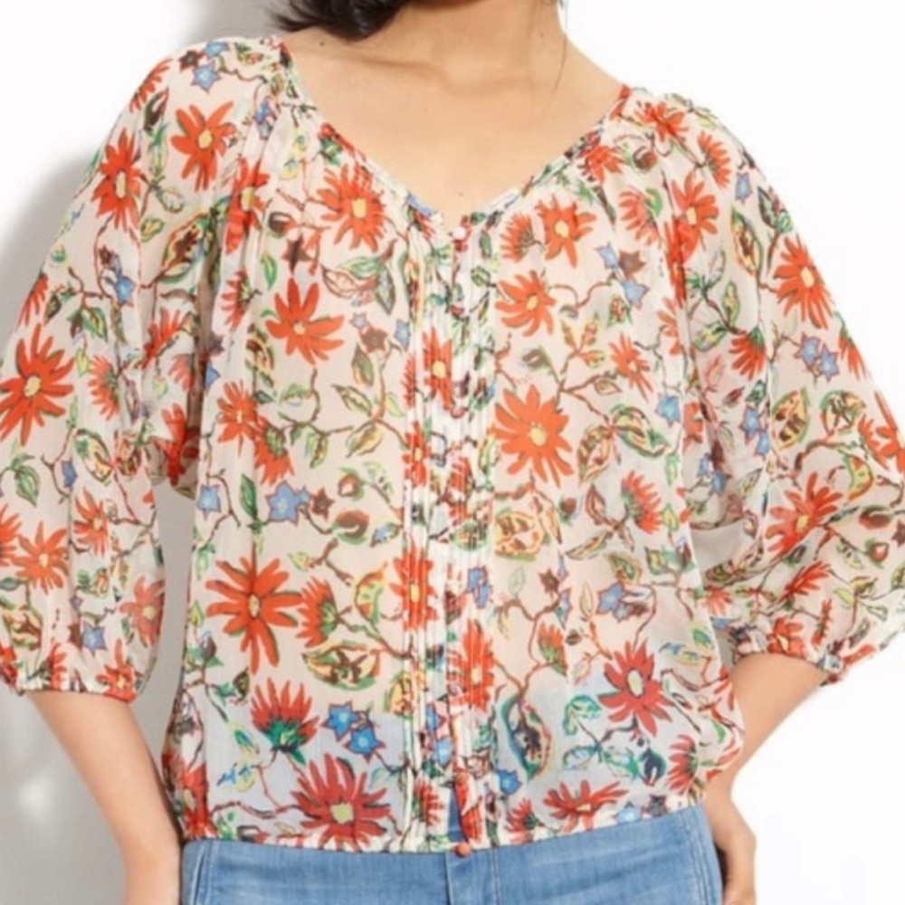 Size M. Joie flowers blouse.